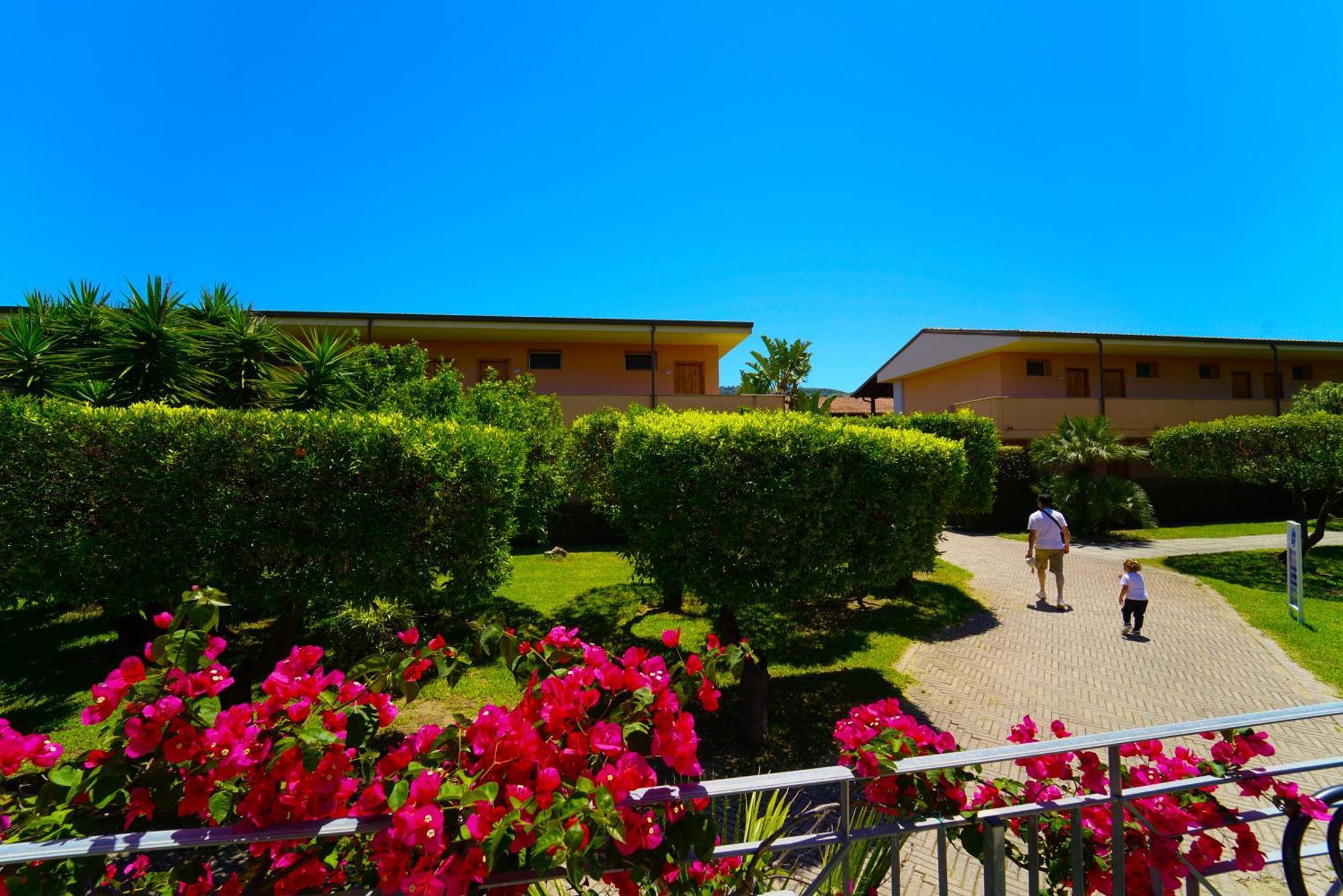 Hotel Futura Club La Praya à Pizzo  Extérieur photo